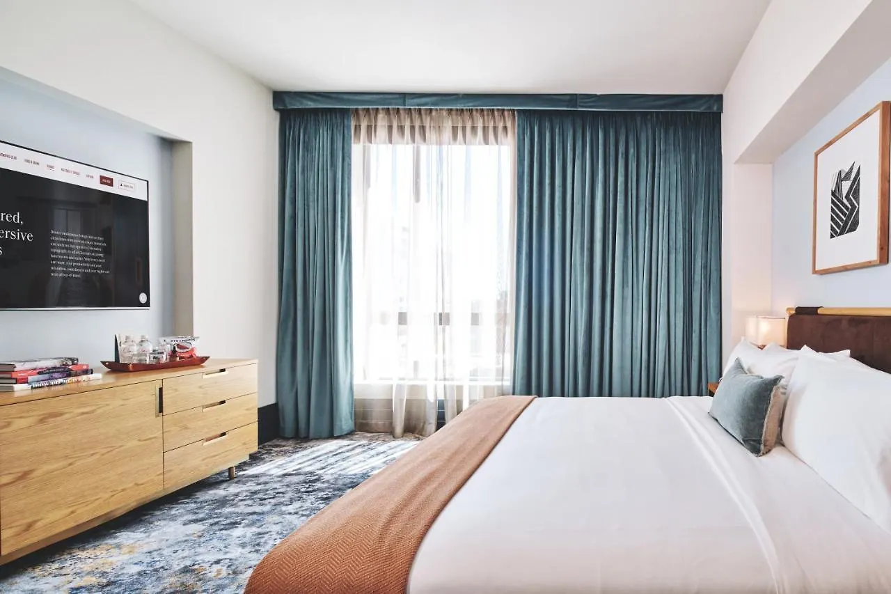 Clayton Hotel & Members Club DEN