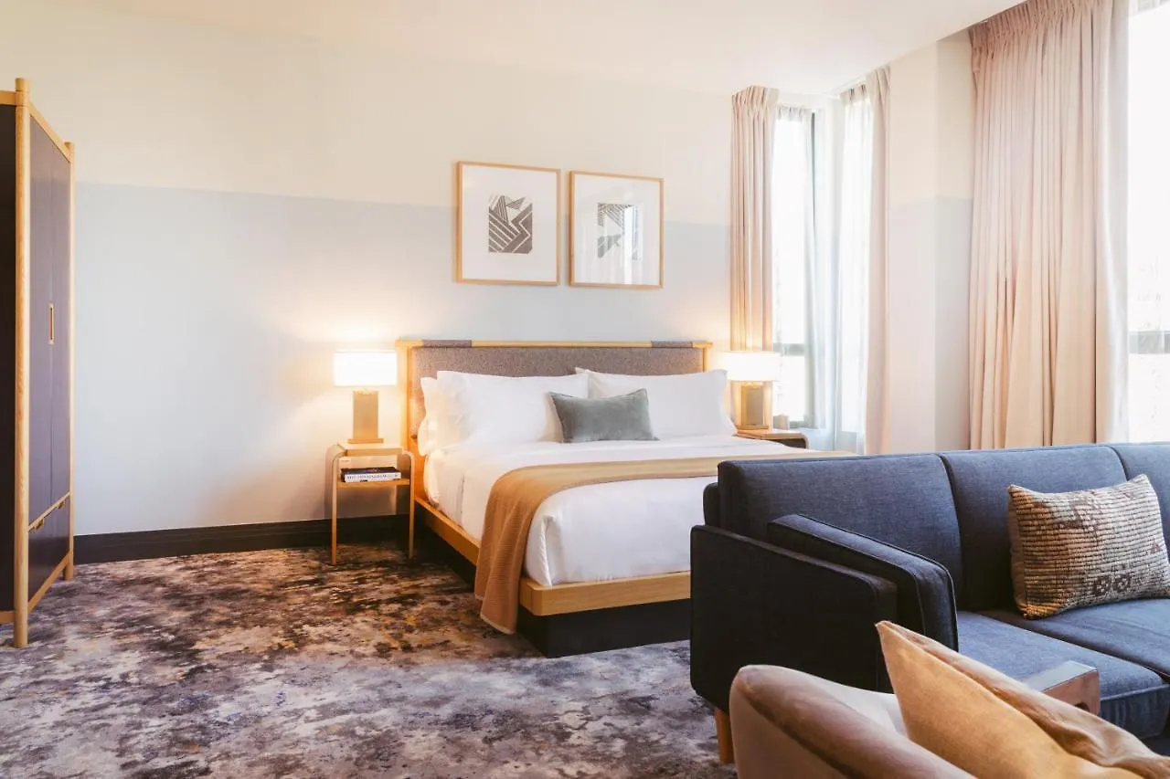 Clayton Hotel & Members Club DEN