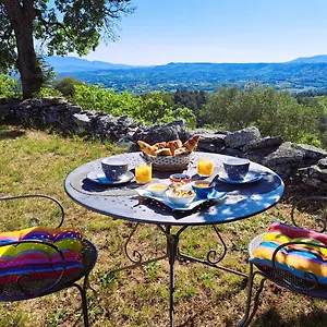 Cante Grillet 3*, Lacoste (Vaucluse) France